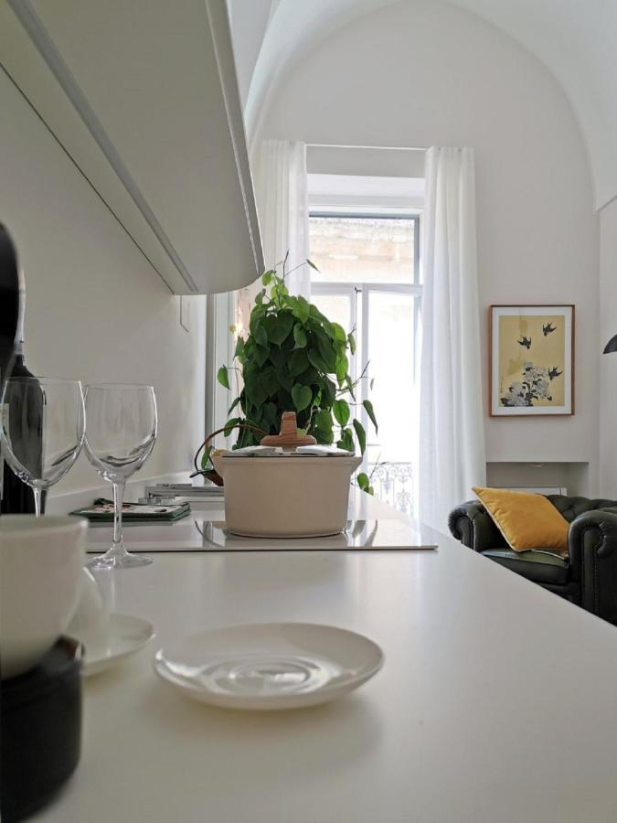 Coniger 4 Casa Vacanze In Centro Lecce Con Wi-Fi E Smart Tv ภายนอก รูปภาพ