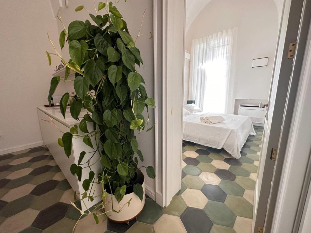 Coniger 4 Casa Vacanze In Centro Lecce Con Wi-Fi E Smart Tv ภายนอก รูปภาพ