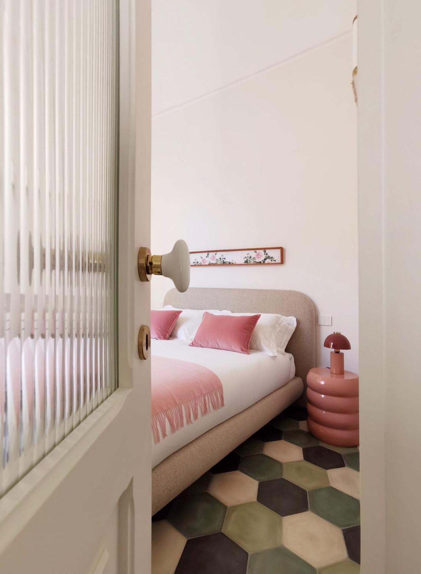Coniger 4 Casa Vacanze In Centro Lecce Con Wi-Fi E Smart Tv ภายนอก รูปภาพ